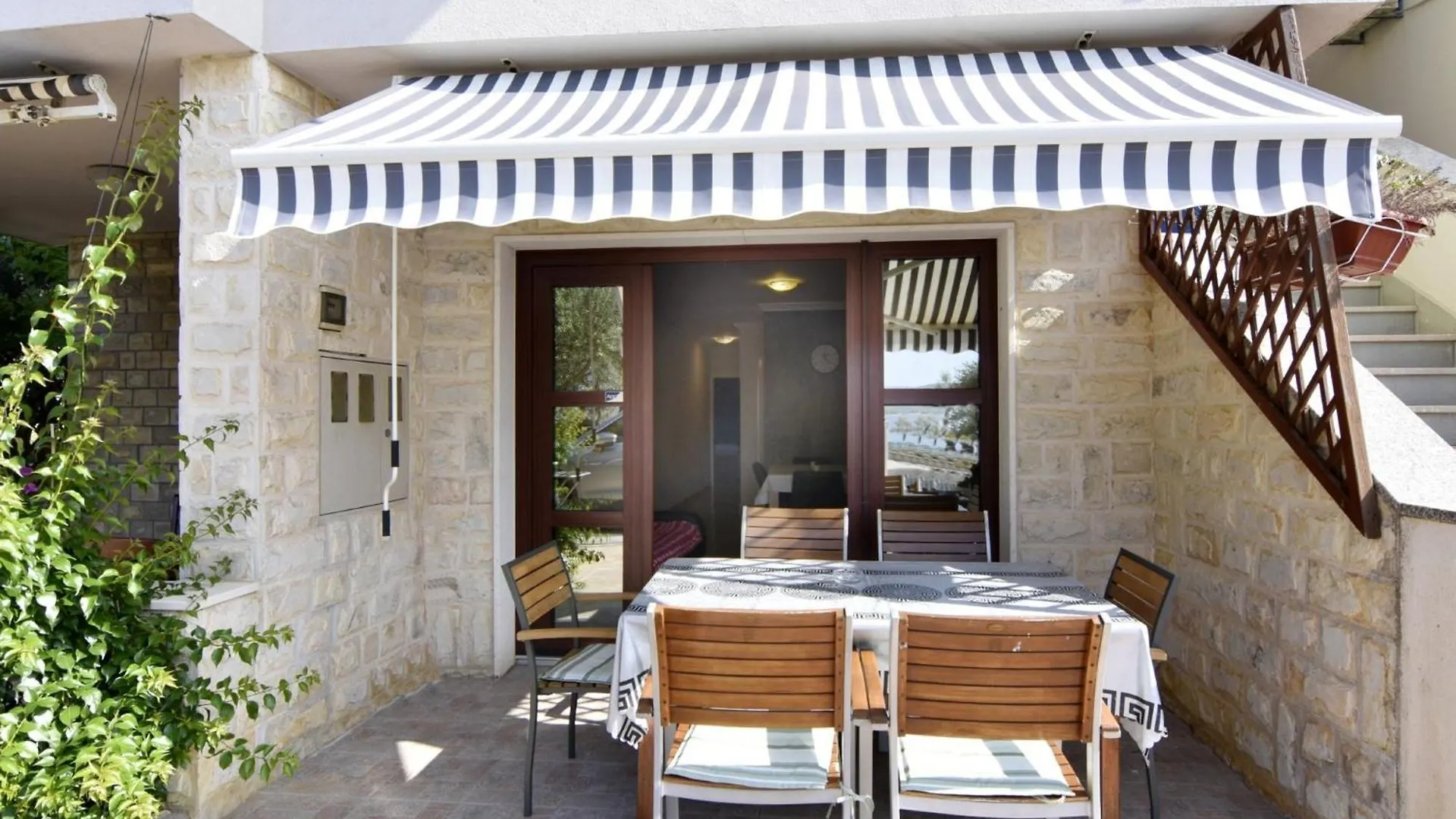 Apartments By The Sea Biograd Na Moru, Biograd - 22807 Croatie