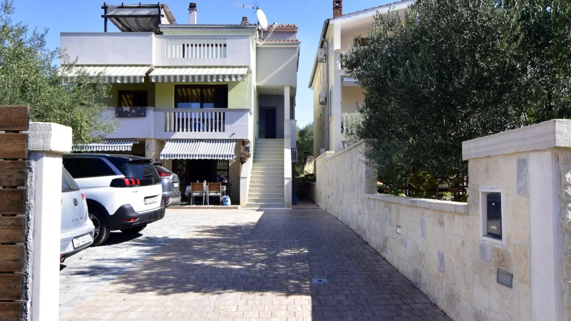 Apartments By The Sea Biograd Na Moru, Biograd - 22807 0*,  Croatie